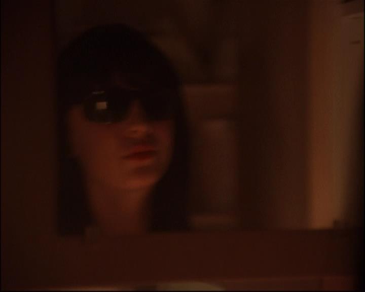 Charmed-Online_dot_net-8x01StillCharmedAndKicking0726.jpg