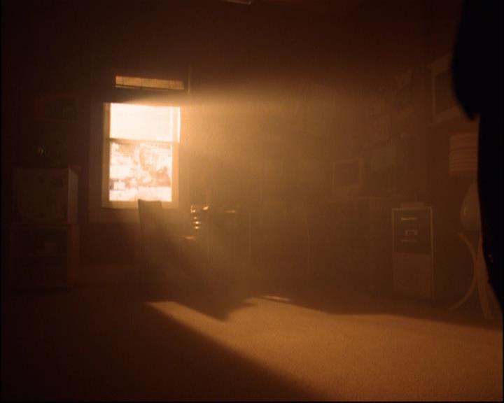 Charmed-Online_dot_net-8x01StillCharmedAndKicking0727.jpg