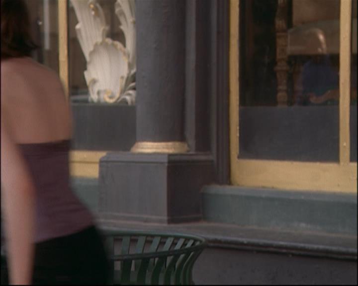 Charmed-Online_dot_net-8x01StillCharmedAndKicking1154.jpg