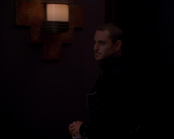 Charmed-Online_dot_net-8x01StillCharmedAndKicking1192.jpg