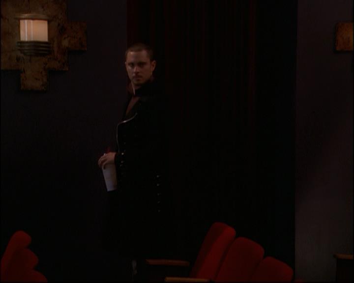 Charmed-Online_dot_net-8x01StillCharmedAndKicking1195.jpg Charmed-Online_dot_net-8x01StillCharmedAndKicking1195.jpg