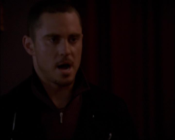 Charmed-Online_dot_net-8x01StillCharmedAndKicking1205.jpg