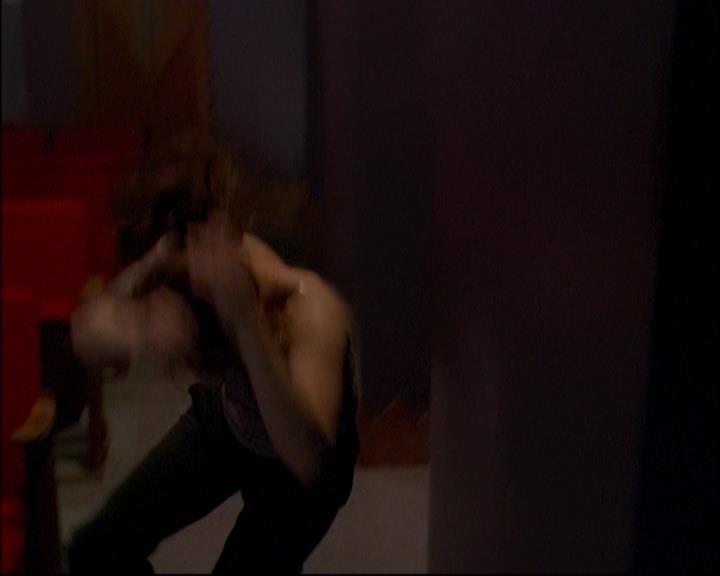 Charmed-Online_dot_net-8x01StillCharmedAndKicking1213.jpg