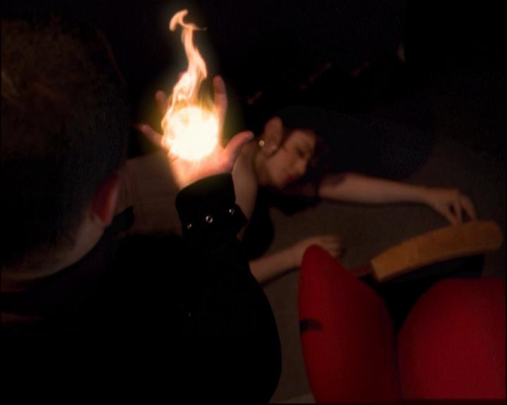 Charmed-Online_dot_net-8x01StillCharmedAndKicking1217.jpg Charmed-Online_dot_net-8x01StillCharmedAndKicking1217.jpg