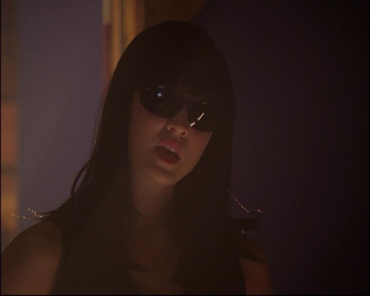 Charmed-Online_dot_net-8x01StillCharmedAndKicking1220.jpg Charmed-Online_dot_net-8x01StillCharmedAndKicking1220.jpg