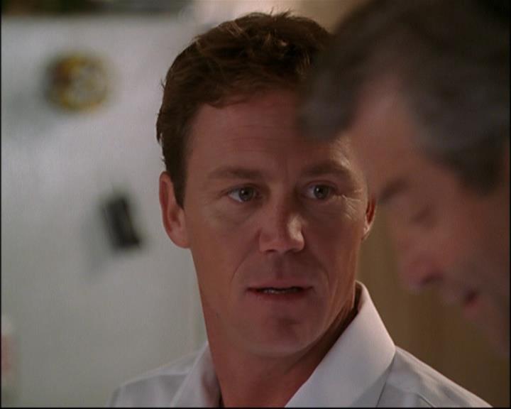Charmed-Online_dot_net-8x01StillCharmedAndKicking1272.jpg Charmed-Online_dot_net-8x01StillCharmedAndKicking1272.jpg