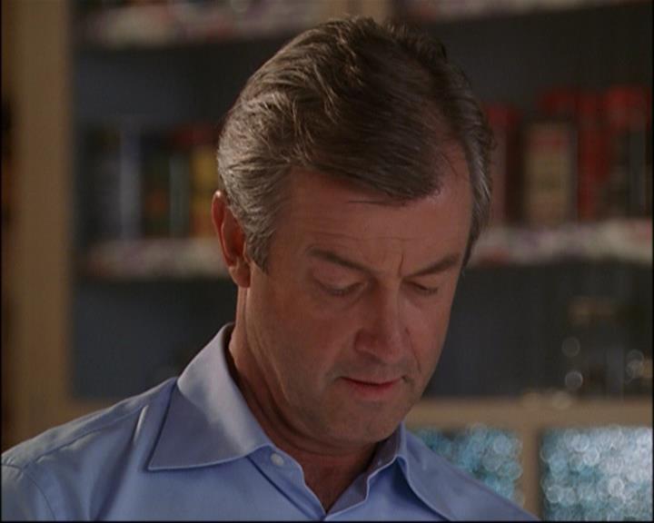 Charmed-Online_dot_net-8x01StillCharmedAndKicking1301.jpg Charmed-Online_dot_net-8x01StillCharmedAndKicking1301.jpg