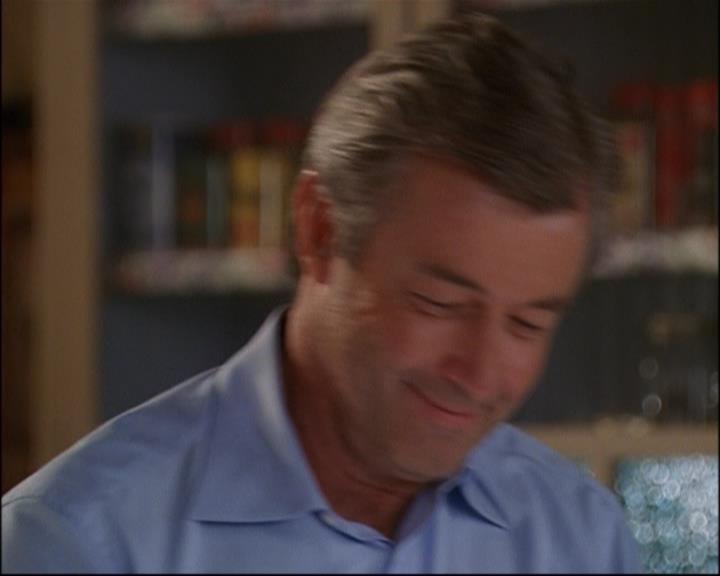 Charmed-Online_dot_net-8x01StillCharmedAndKicking1316.jpg