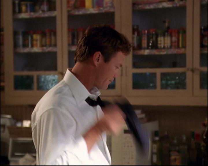 Charmed-Online_dot_net-8x01StillCharmedAndKicking1410.jpg Charmed-Online_dot_net-8x01StillCharmedAndKicking1410.jpg