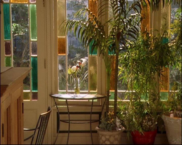 Charmed-Online_dot_net-8x01StillCharmedAndKicking1424.jpg Charmed-Online_dot_net-8x01StillCharmedAndKicking1424.jpg