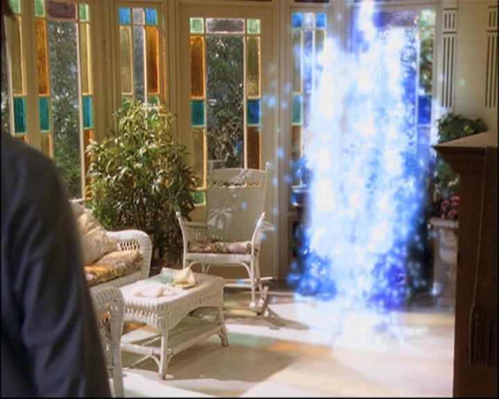 Charmed-Online_dot_net-8x01StillCharmedAndKicking1427.jpg Charmed-Online_dot_net-8x01StillCharmedAndKicking1427.jpg