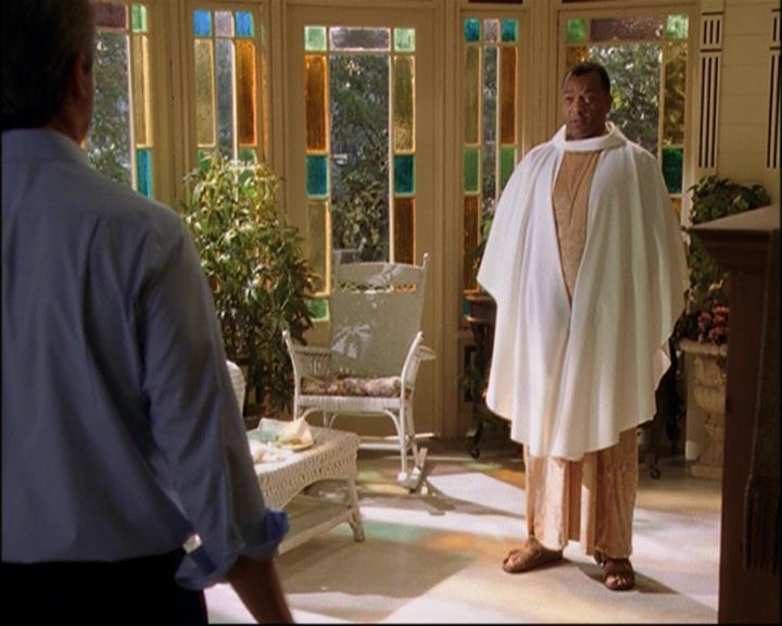 Charmed-Online_dot_net-8x01StillCharmedAndKicking1465.jpg
