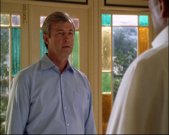 Charmed-Online_dot_net-8x01StillCharmedAndKicking1532.jpg Charmed-Online_dot_net-8x01StillCharmedAndKicking1532.jpg