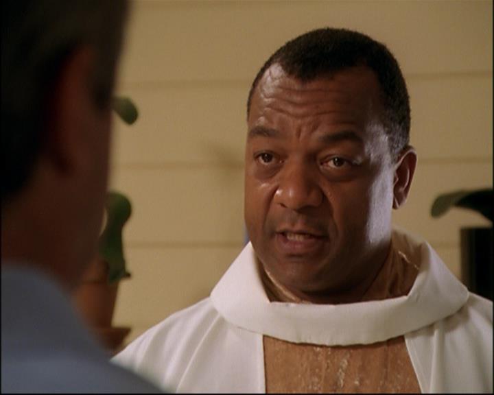 Charmed-Online_dot_net-8x01StillCharmedAndKicking1590.jpg Charmed-Online_dot_net-8x01StillCharmedAndKicking1590.jpg