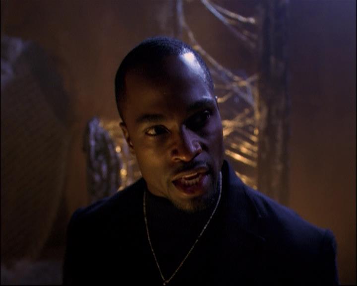 Charmed-Online_dot_net-8x01StillCharmedAndKicking1682.jpg Charmed-Online_dot_net-8x01StillCharmedAndKicking1682.jpg