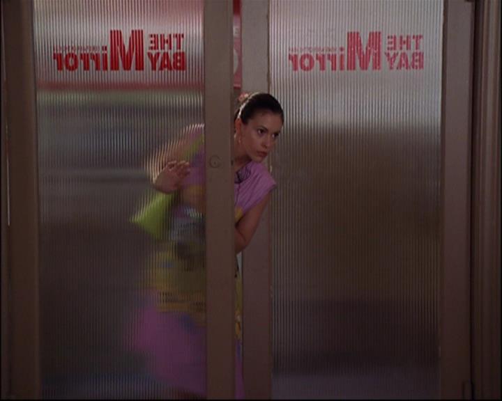 Charmed-Online_dot_net-8x01StillCharmedAndKicking1779.jpg Charmed-Online_dot_net-8x01StillCharmedAndKicking1779.jpg