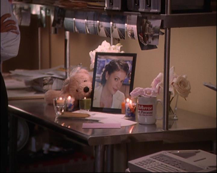 Charmed-Online_dot_net-8x01StillCharmedAndKicking1784.jpg