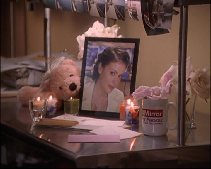 Charmed-Online_dot_net-8x01StillCharmedAndKicking1786.jpg Charmed-Online_dot_net-8x01StillCharmedAndKicking1786.jpg
