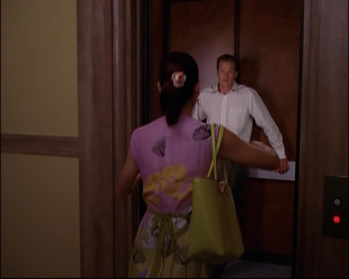 Charmed-Online_dot_net-8x01StillCharmedAndKicking1893.jpg Charmed-Online_dot_net-8x01StillCharmedAndKicking1893.jpg