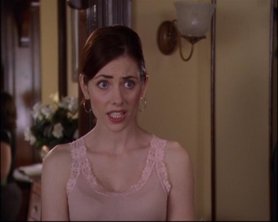 Charmed-Online_dot_net-8x01StillCharmedAndKicking0096.jpg