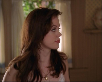 Charmed-Online_dot_net-8x01StillCharmedAndKicking0244.jpg