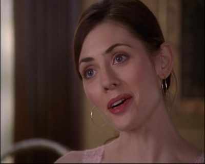 Charmed-Online_dot_net-8x01StillCharmedAndKicking0555.jpg