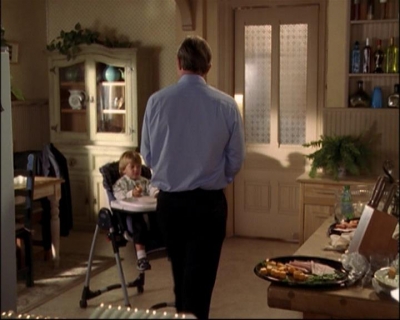 Charmed-Online_dot_net-8x01StillCharmedAndKicking1404.jpg