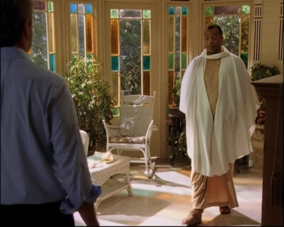 Charmed-Online_dot_net-8x01StillCharmedAndKicking1469.jpg