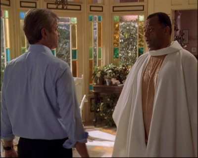 Charmed-Online_dot_net-8x01StillCharmedAndKicking1479.jpg