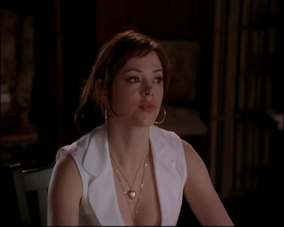 Charmed-Online_dot_net-8x01StillCharmedAndKicking2064.jpg