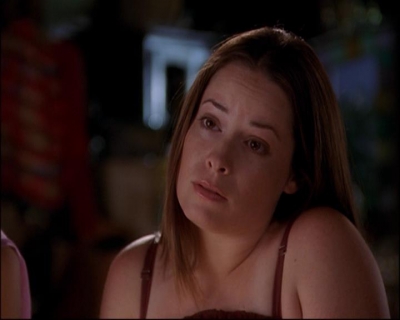 Charmed-Online_dot_net-8x01StillCharmedAndKicking2116.jpg