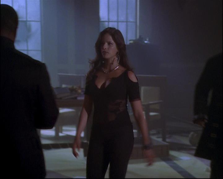 Charmed-Online-dot-net_802MaliceInWonderland0096.jpg