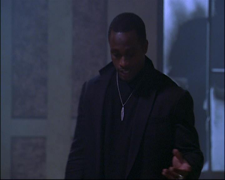 Charmed-Online-dot-net_802MaliceInWonderland0322.jpg
