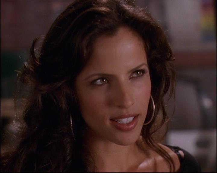 Charmed-Online-dot-net_802MaliceInWonderland0620.jpg Charmed-Online-dot-net_802MaliceInWonderland0620.jpg