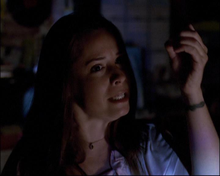 Charmed-Online-dot-net_802MaliceInWonderland0892.jpg