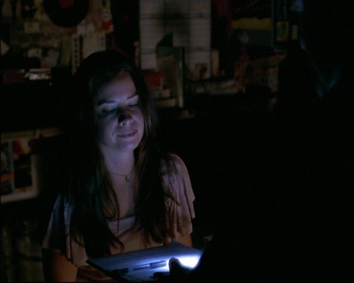 Charmed-Online-dot-net_802MaliceInWonderland0904.jpg