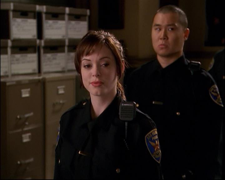 Charmed-Online-dot-net_802MaliceInWonderland1140.jpg