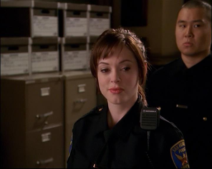 Charmed-Online-dot-net_802MaliceInWonderland1141.jpg