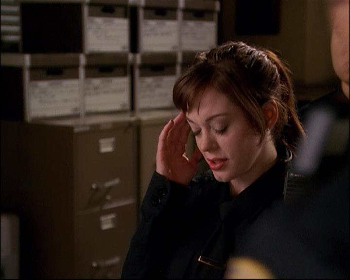 Charmed-Online-dot-net_802MaliceInWonderland1143.jpg