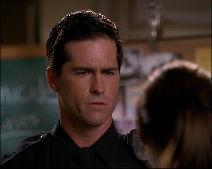 Charmed-Online-dot-net_802MaliceInWonderland1150.jpg