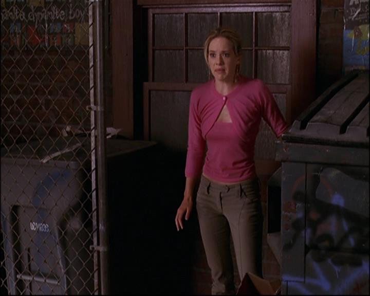 Charmed-Online-dot-net_802MaliceInWonderland1240.jpg