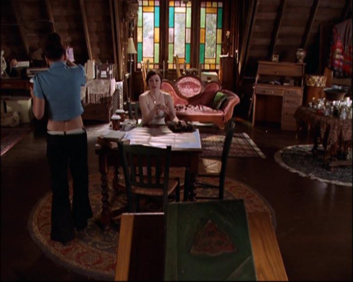 Charmed-Online-dot-net_802MaliceInWonderland1272.jpg