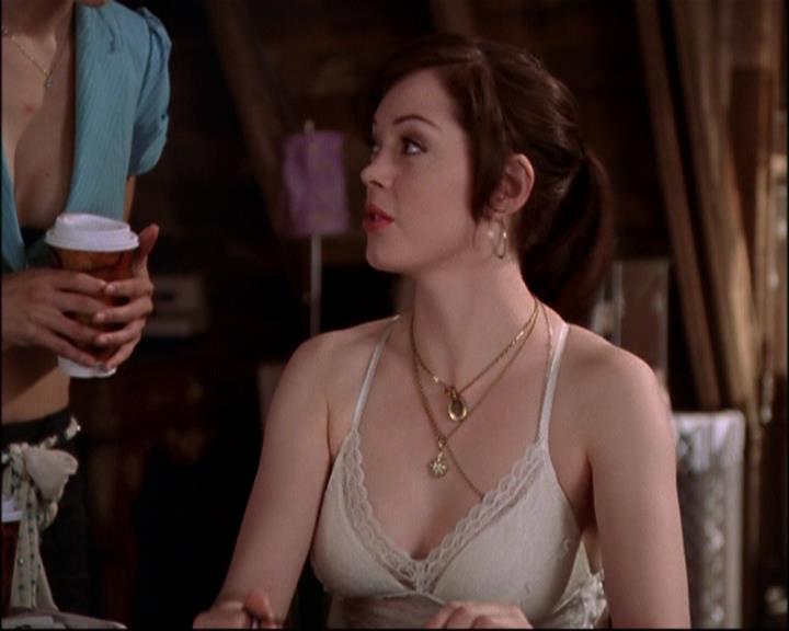Charmed-Online-dot-net_802MaliceInWonderland1277.jpg