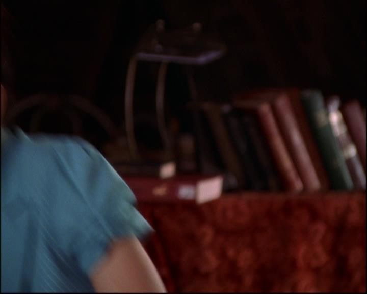 Charmed-Online-dot-net_802MaliceInWonderland1341.jpg