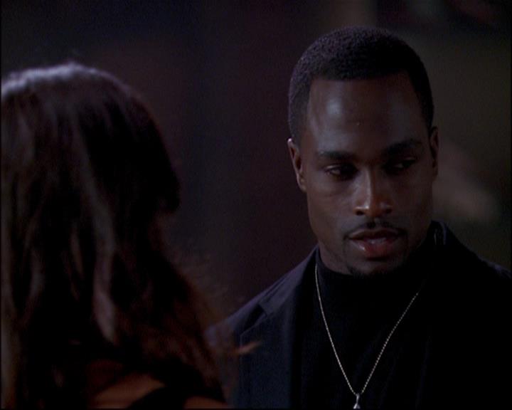 Charmed-Online-dot-net_802MaliceInWonderland1429.jpg
