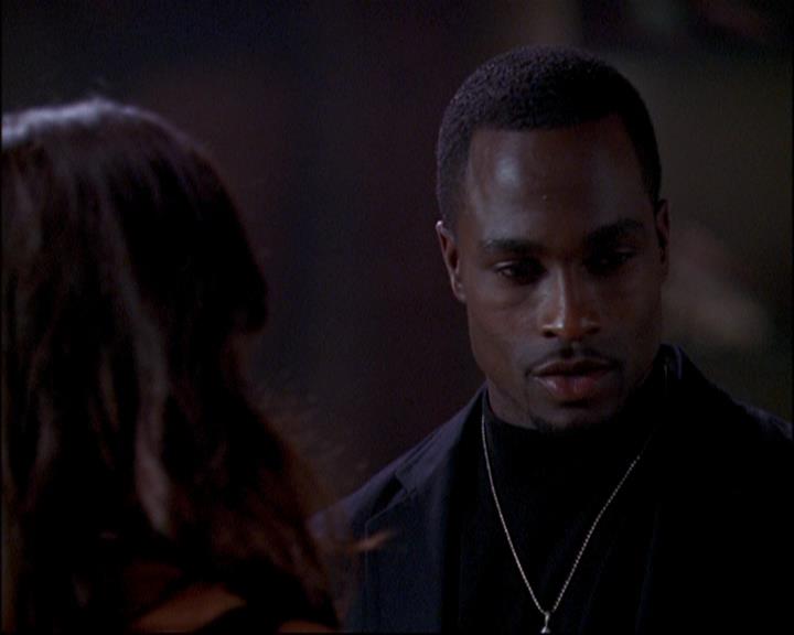 Charmed-Online-dot-net_802MaliceInWonderland1430.jpg