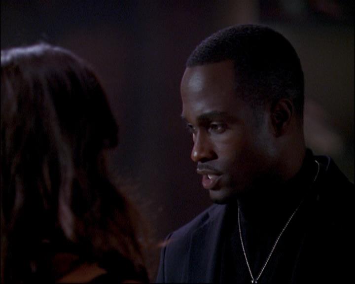 Charmed-Online-dot-net_802MaliceInWonderland1432.jpg