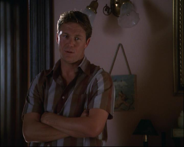 Charmed-Online-dot-net_802MaliceInWonderland1443.jpg