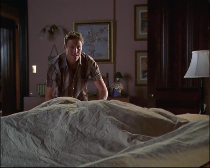 Charmed-Online-dot-net_802MaliceInWonderland1451.jpg