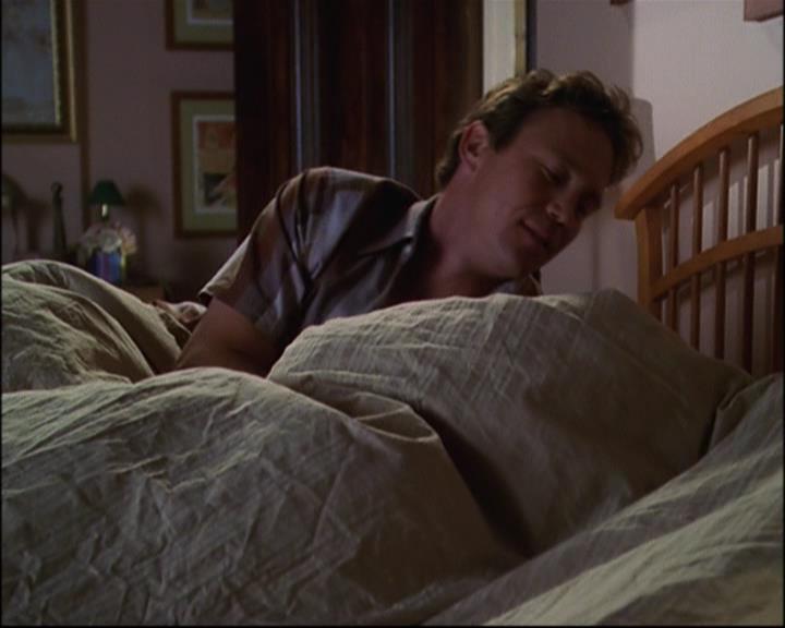 Charmed-Online-dot-net_802MaliceInWonderland1456.jpg